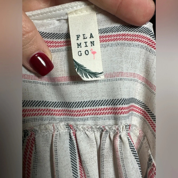 Flamingo Short Sleeve Striped Crew Neck Tunic Top Size Small - Picture 5 of 5